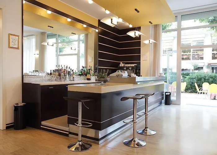 President Szálloda 3*