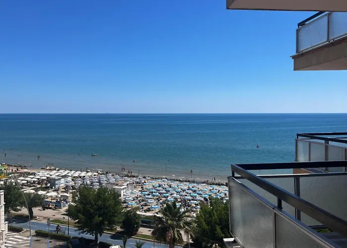 President Szálloda Alba Adriatica