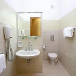 Hotel President 3*
