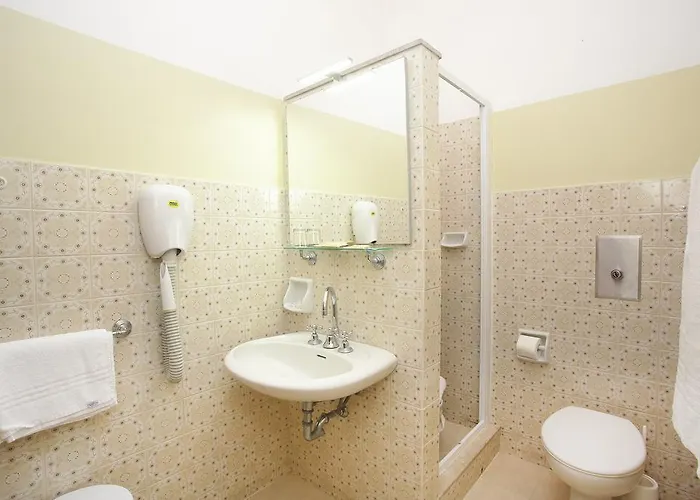 酒店 President 阿尔巴·阿德里亚蒂卡